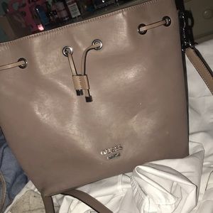 guess bag good condition